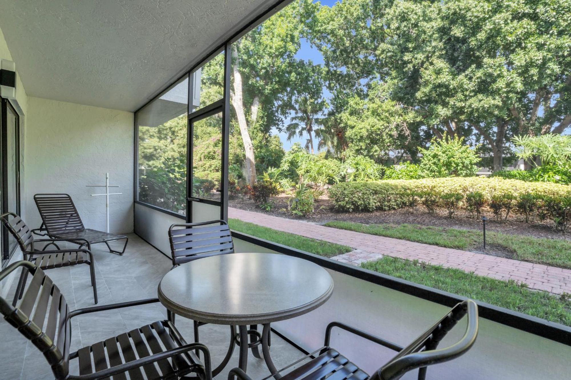 Park Shore Resort By Mike Z Rentals (Adults Only) North North Naples Εξωτερικό φωτογραφία